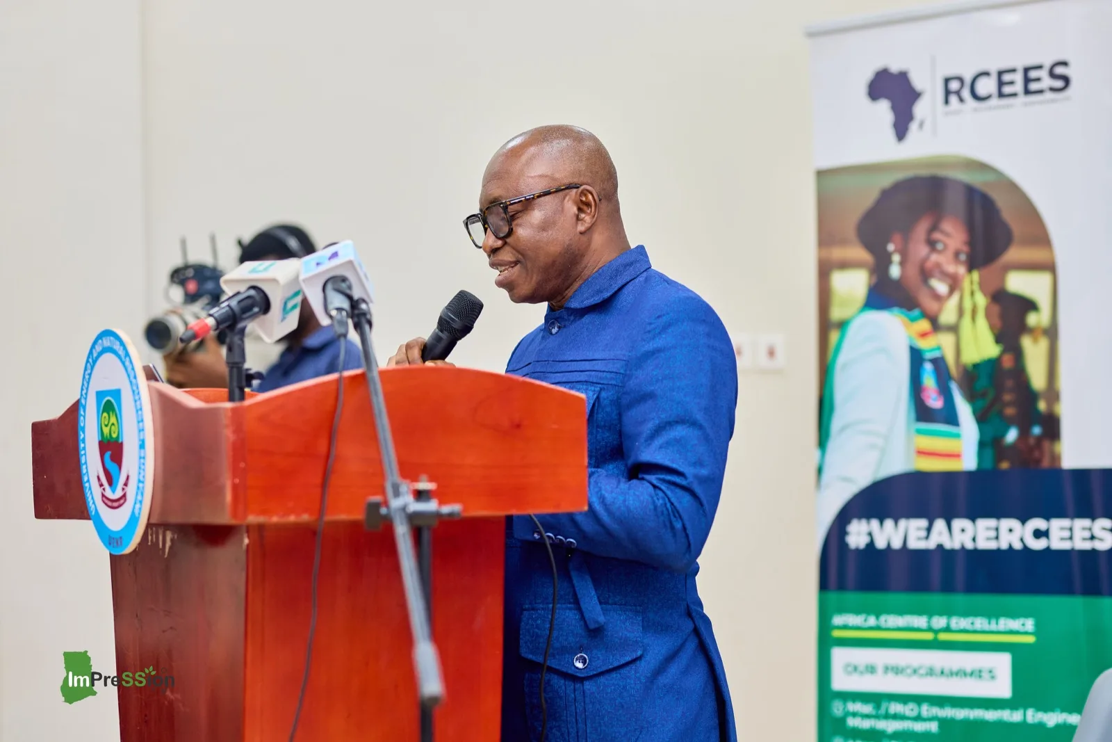 VC speaks at workshop