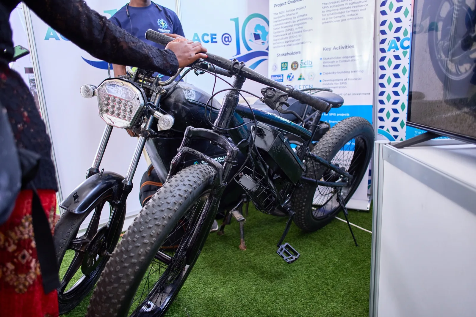 Student converts ICE engine bikes to electric