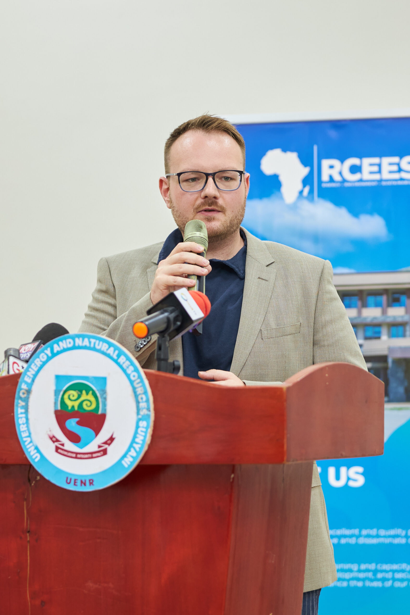 RCES9547